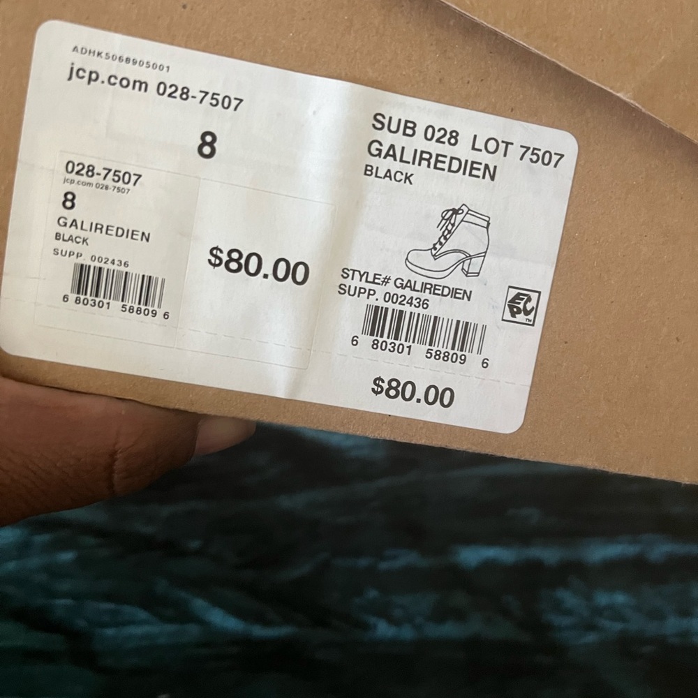 Call Spring Boots - Picture 2 of 2